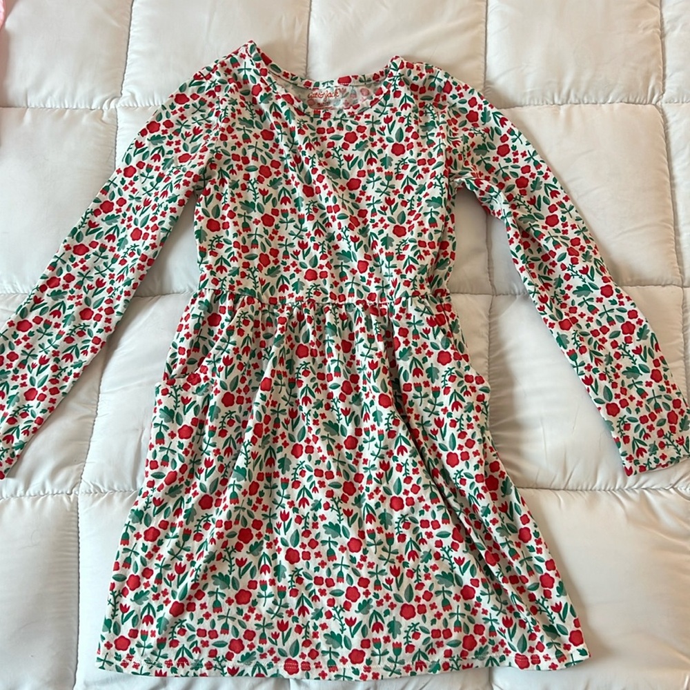 Cat & Jack size 8 long sleeve green and red dress